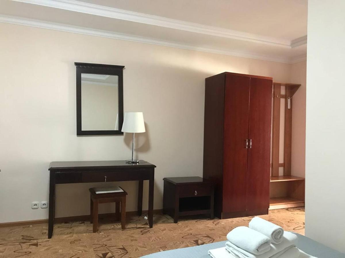 Hotel Eurasia Deluxe Borovoje Eksteriør bilde